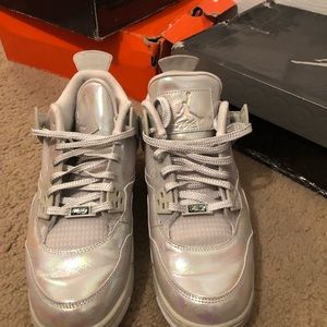 Air Jordan retro 4’s (Pearl)